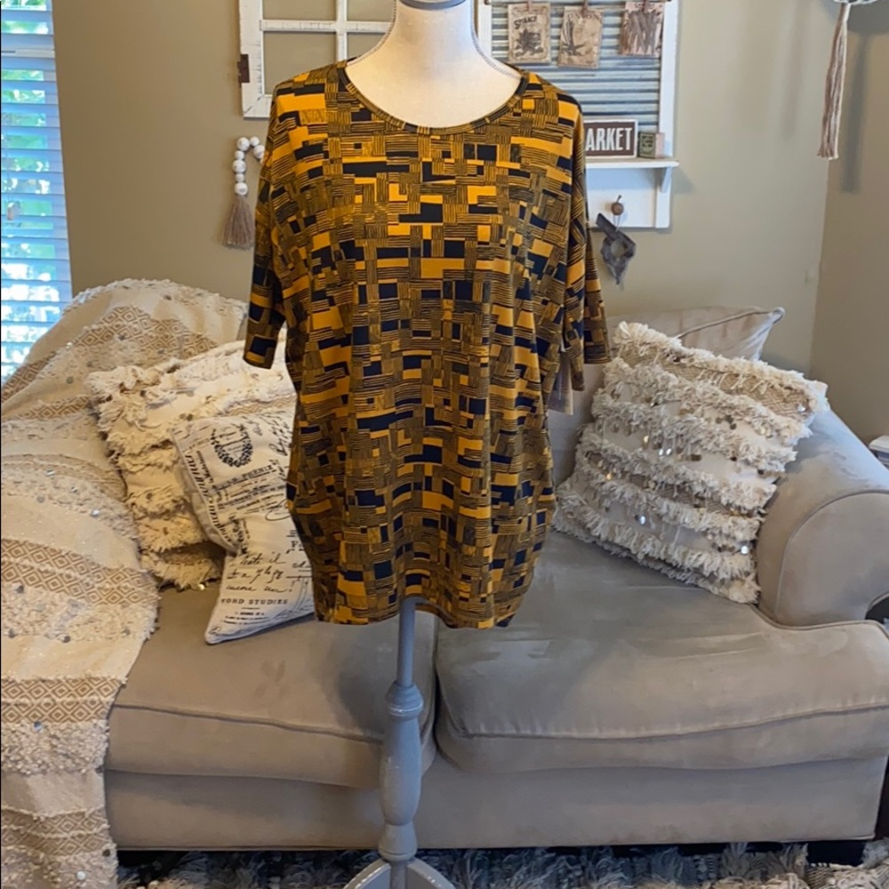 Irma LulaRoe M